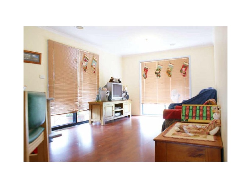 15 Pedrail Place, Dunlop ACT 2615