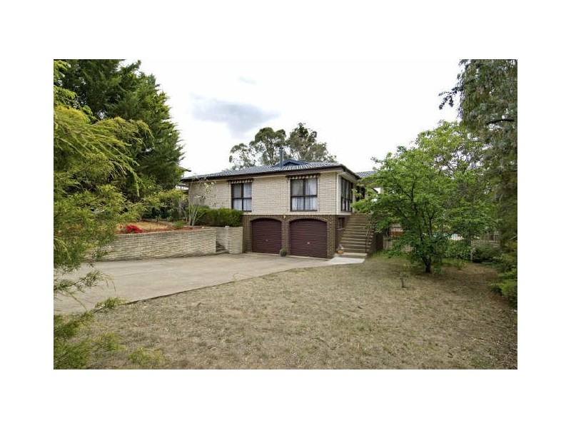 11 Cumpston Place, Macgregor ACT 2615