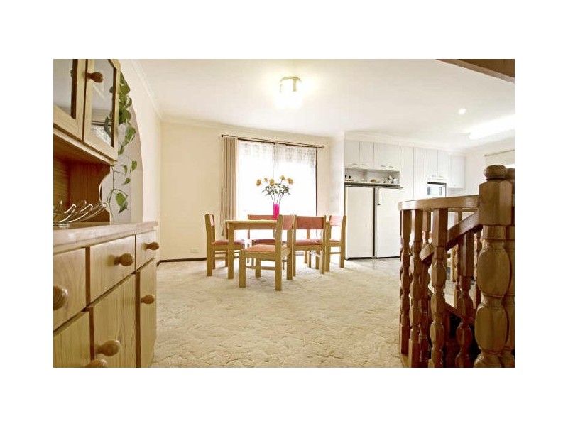 11 Cumpston Place, Macgregor ACT 2615