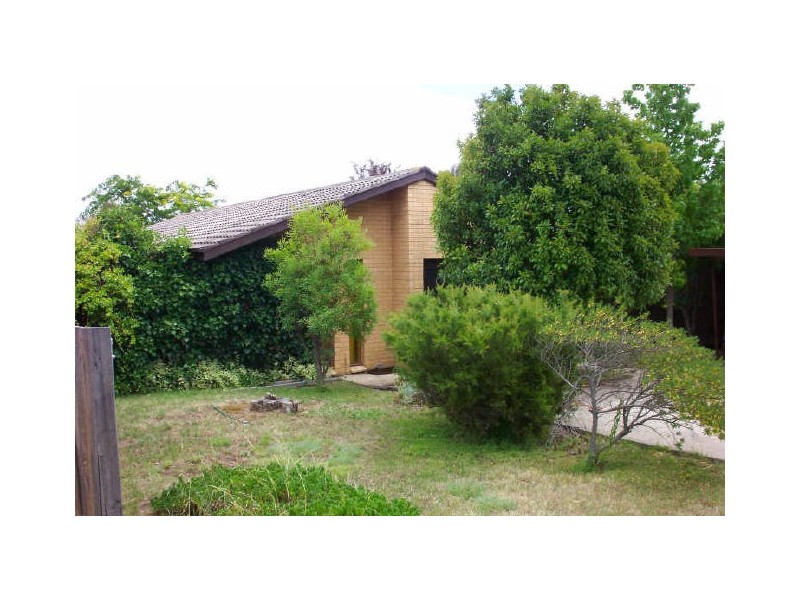 6 Warby Place, Charnwood ACT 2615