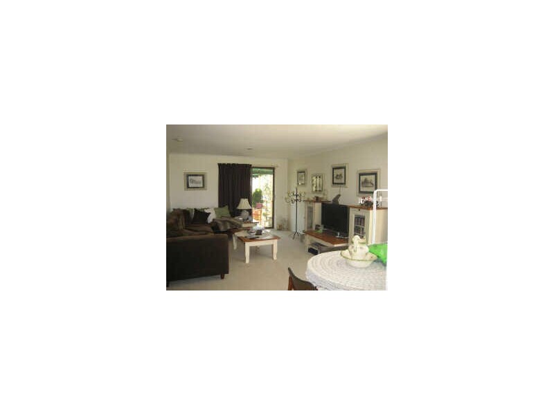 4 Carrodus Street, Fraser ACT 2615