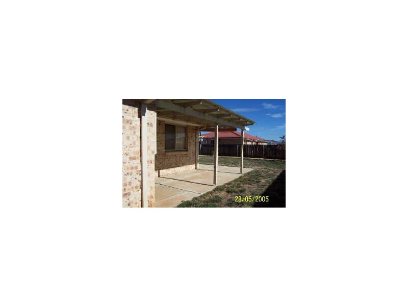 22 Polwarth Circuit, Dunlop ACT 2615