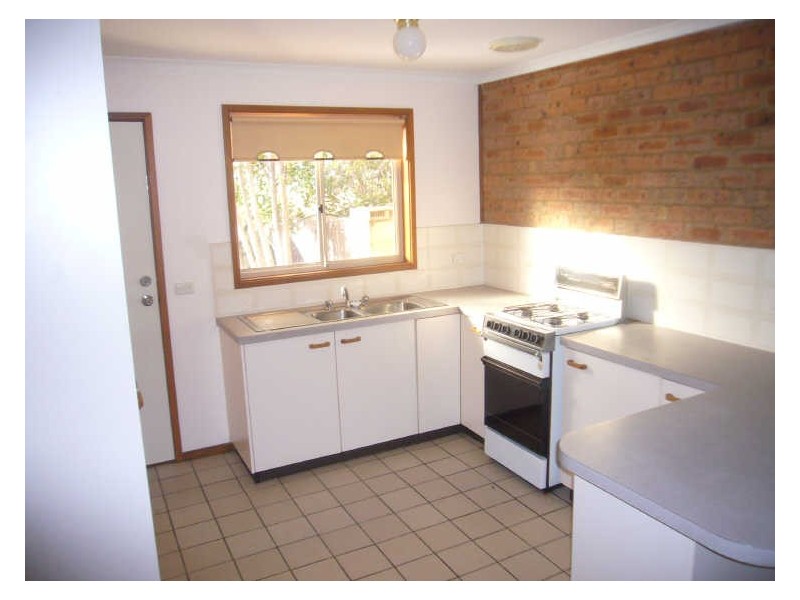 8/24 Beazley Crescent, Calwell ACT 2905
