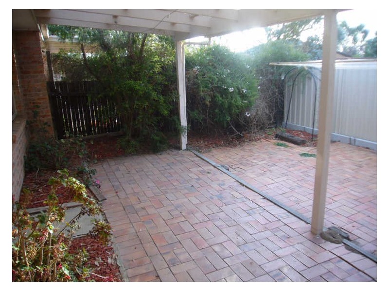 8/24 Beazley Crescent, Calwell ACT 2905