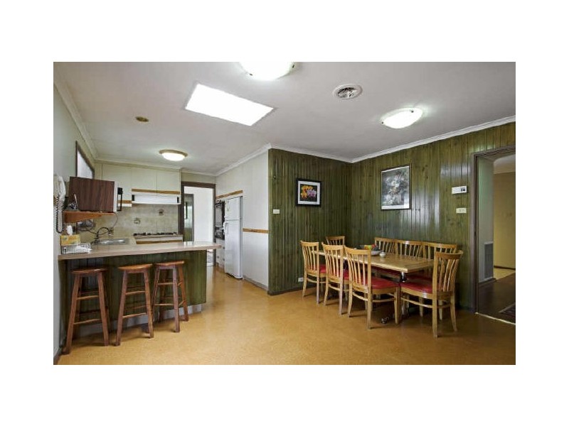 4 Joske Place, Latham ACT 2615