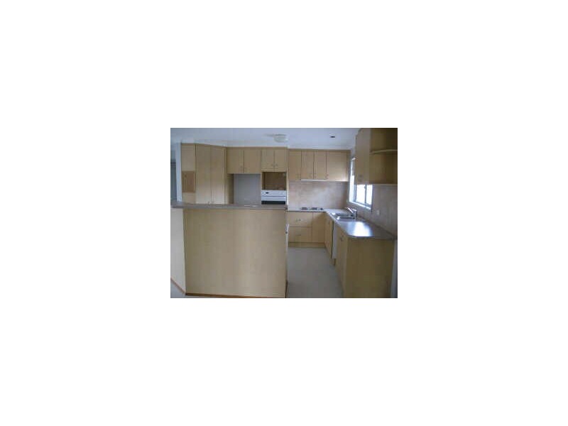 48 Evelyn Owen Cres, Dunlop ACT 2615