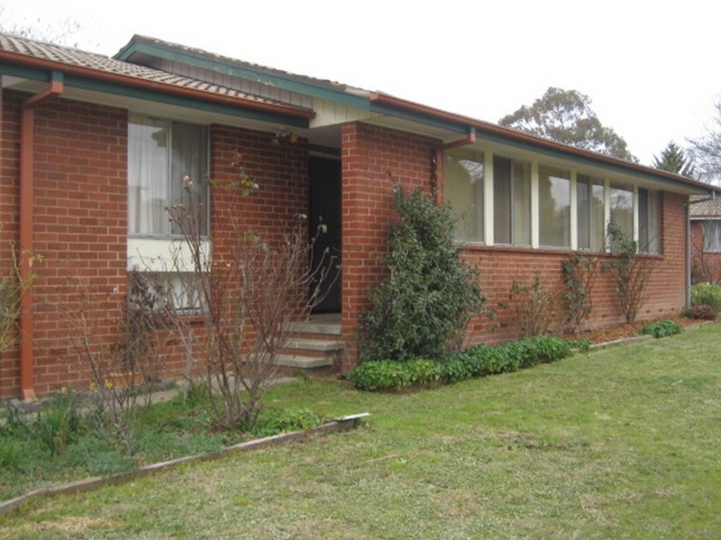 16 Trumper Street, Holt ACT 2615