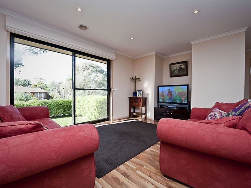 42 Armstrong Crescent, Holt ACT 2615