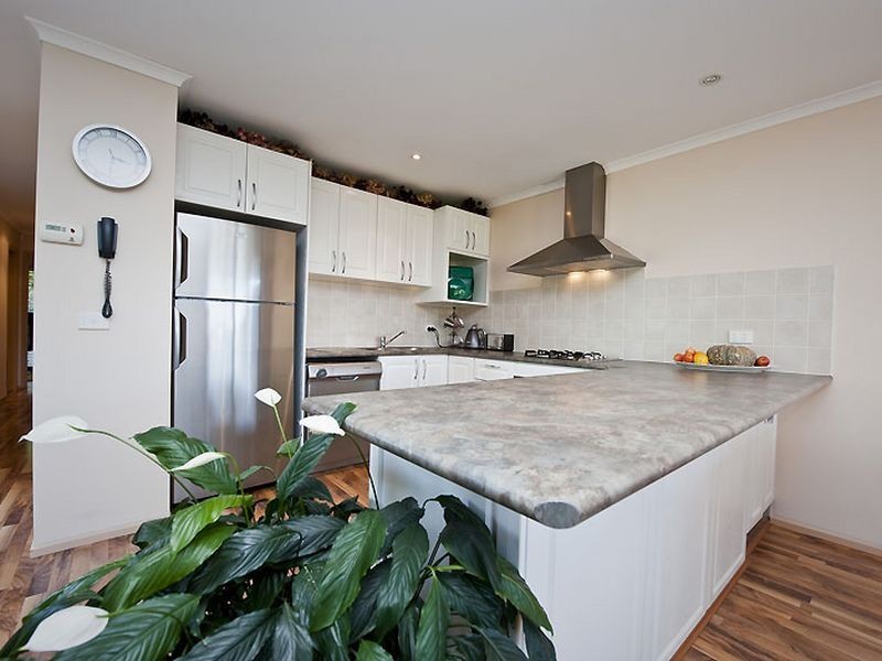 42 Armstrong Crescent, Holt ACT 2615