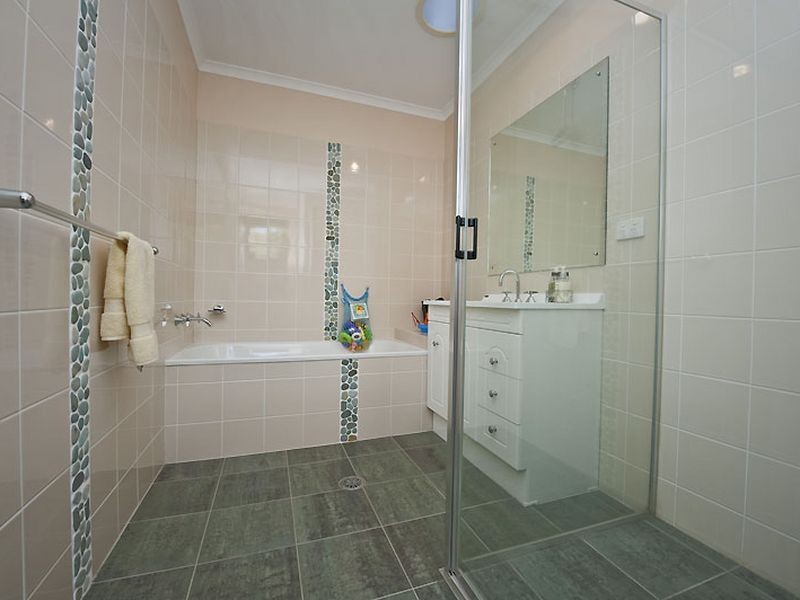 42 Armstrong Crescent, Holt ACT 2615