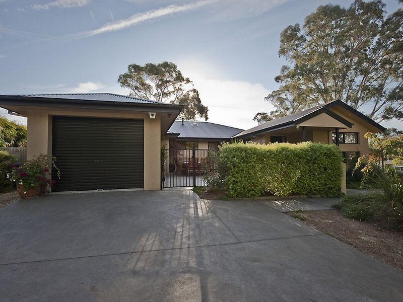 42 Armstrong Crescent, Holt ACT 2615