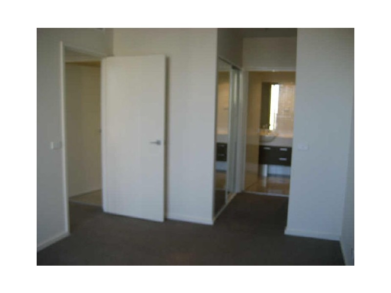 65/2 Edinburgh Av, The Metropolitan, Canberra ACT 2600