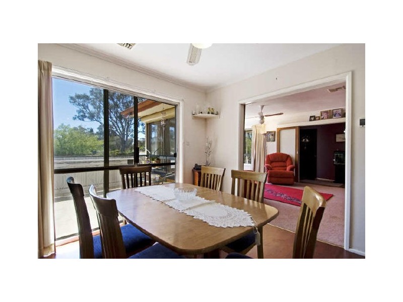 1 Castieau Street, Higgins ACT 2615