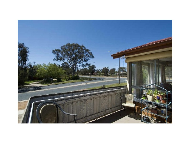 1 Castieau Street, Higgins ACT 2615