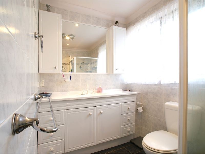 16 Handcock Crescent, Macgregor ACT 2615