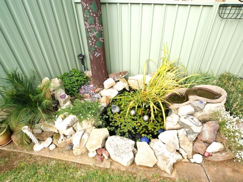 16 Handcock Crescent, Macgregor ACT 2615