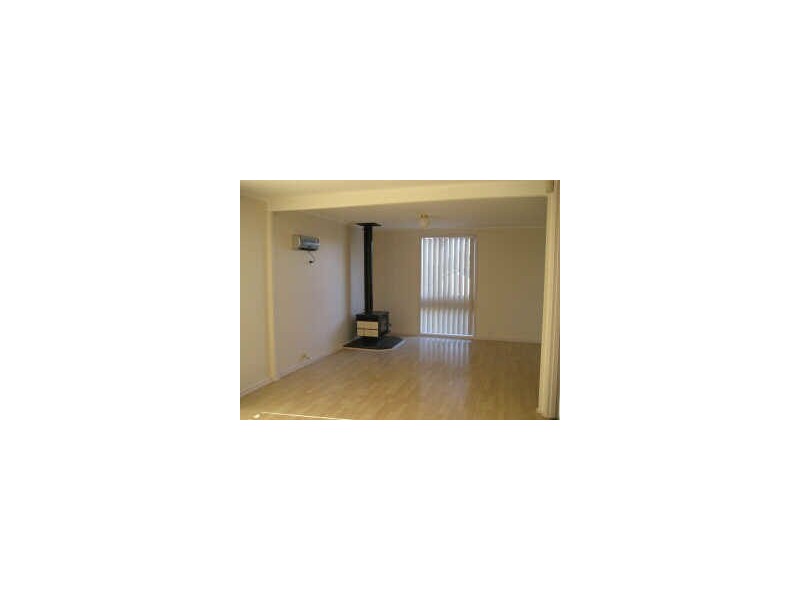 6 Longworth Place, Holt ACT 2615