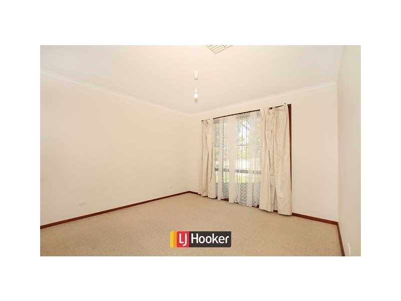 18 Fristrom Crescent, Lyneham ACT 2602