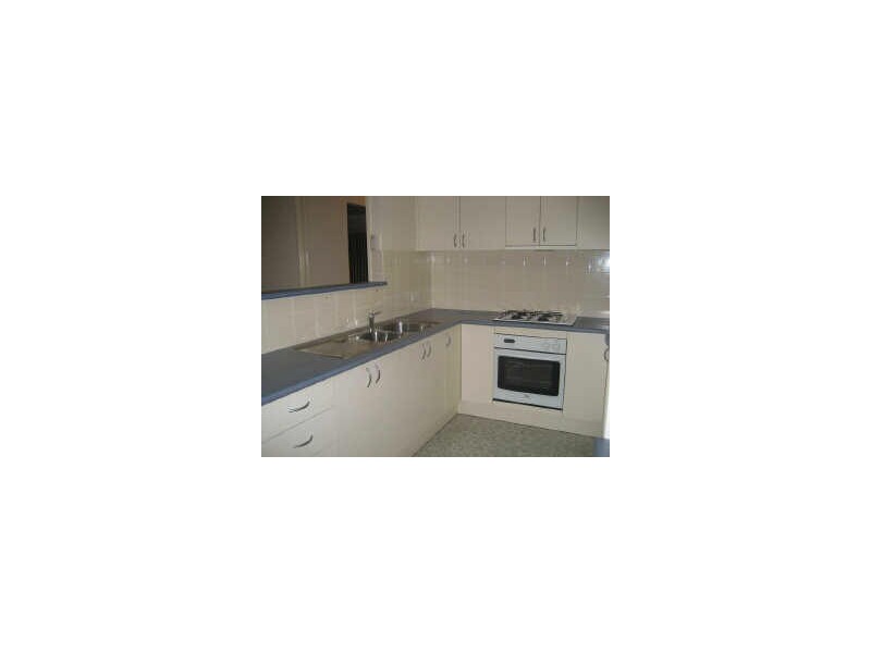 2/26 Jonsson Court, Dunlop ACT 2615