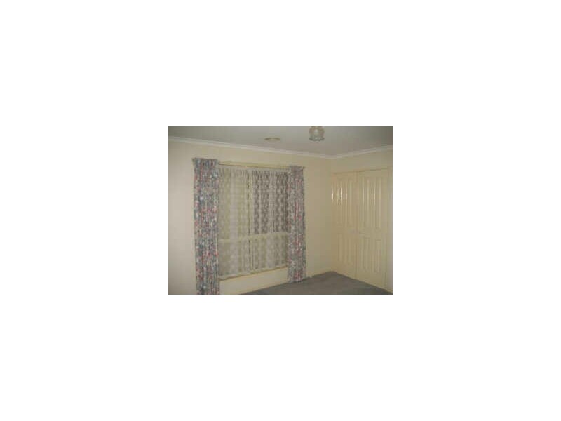 2/26 Jonsson Court, Dunlop ACT 2615