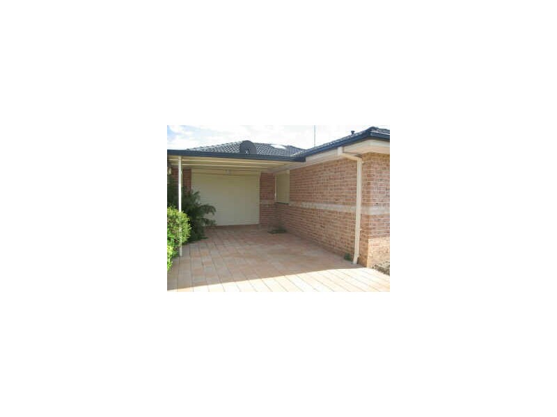 2/26 Jonsson Court, Dunlop ACT 2615