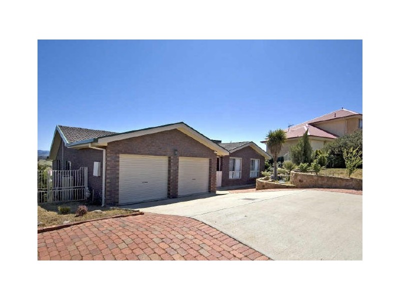 14 Pomeroy Street, Dunlop ACT 2615
