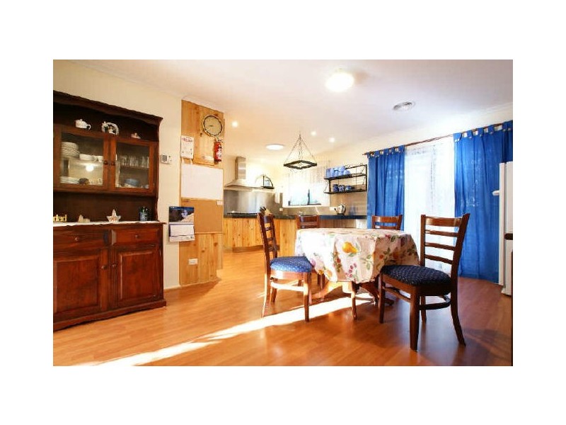 6 Mudie Place, Charnwood ACT 2615
