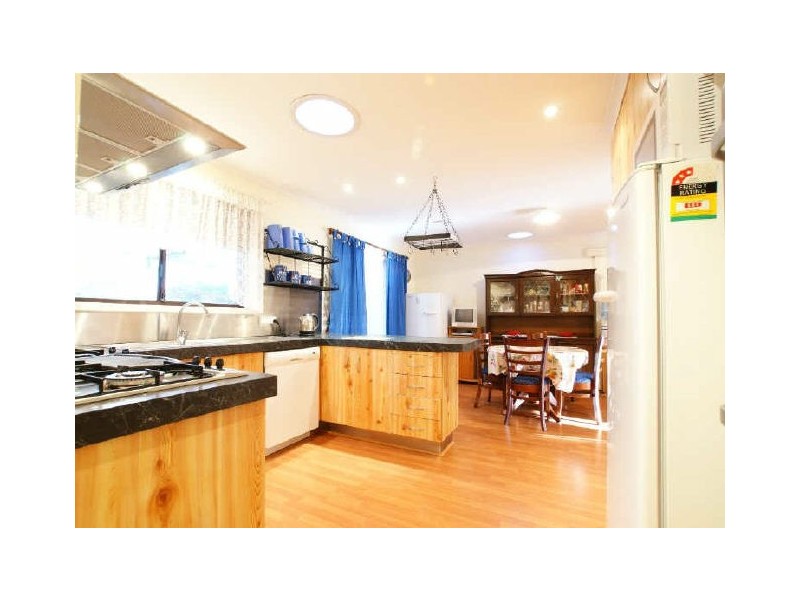 6 Mudie Place, Charnwood ACT 2615