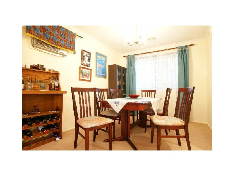 6 Mudie Place, Charnwood ACT 2615
