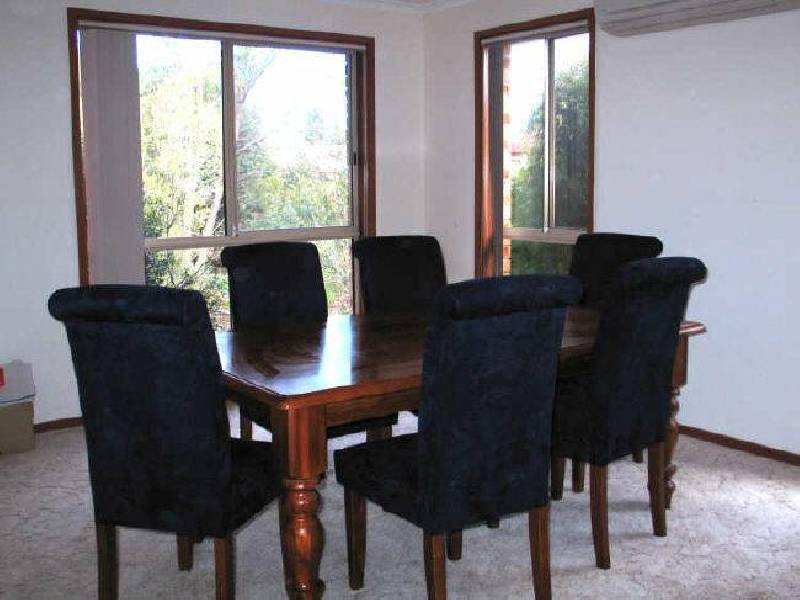 54 Britten Jones Drive, Holt ACT 2615