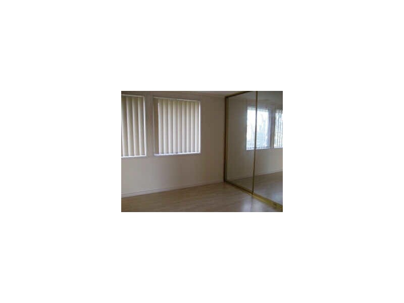 6 Longworth Place, Holt ACT 2615