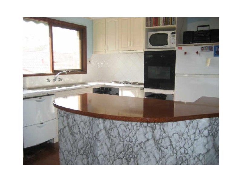 33 Garrad Court, Charnwood ACT 2615