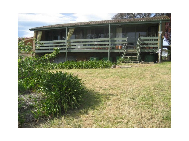 33 Garrad Court, Charnwood ACT 2615