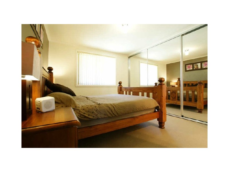 9 Greig Place, Macgregor ACT 2615