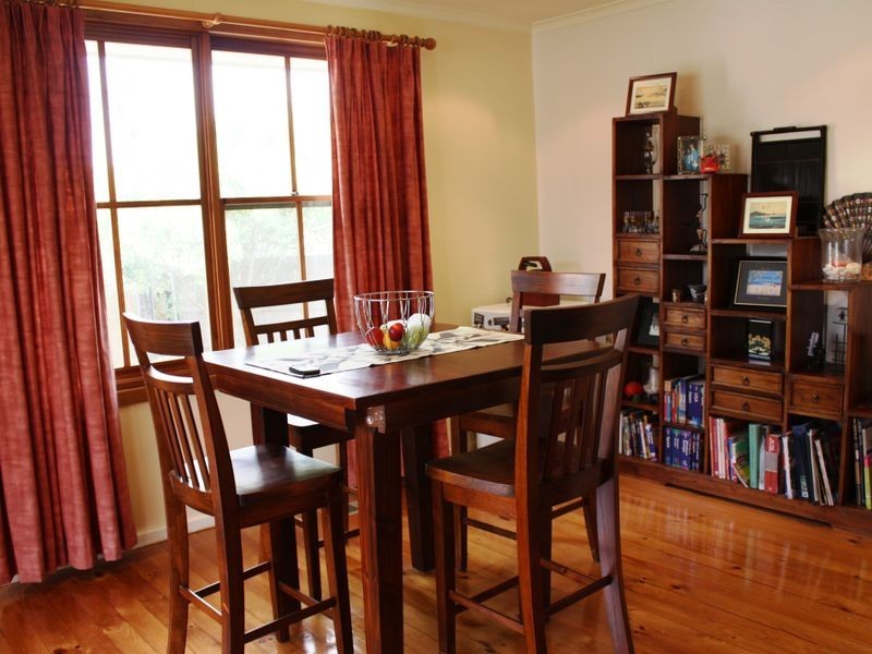 4 Lawes Place, Macgregor ACT 2615