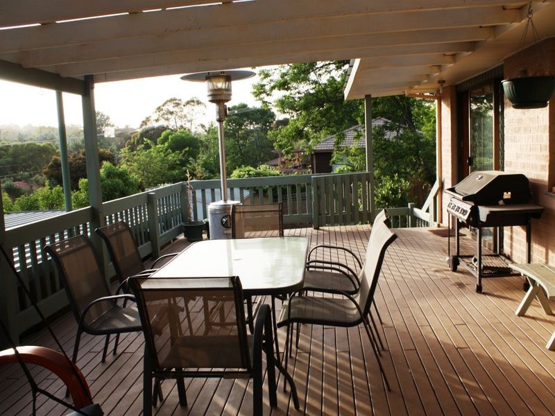 4 Lawes Place, Macgregor ACT 2615