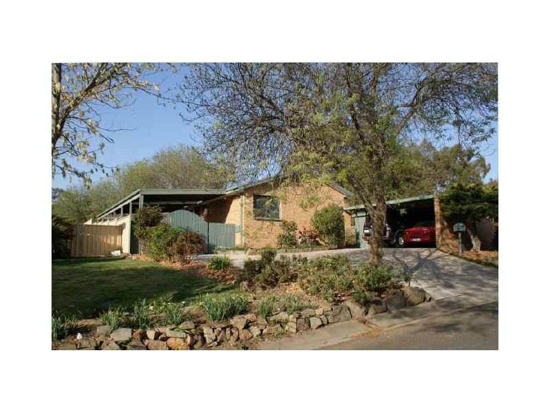 11 Kingham Place, Charnwood ACT 2615