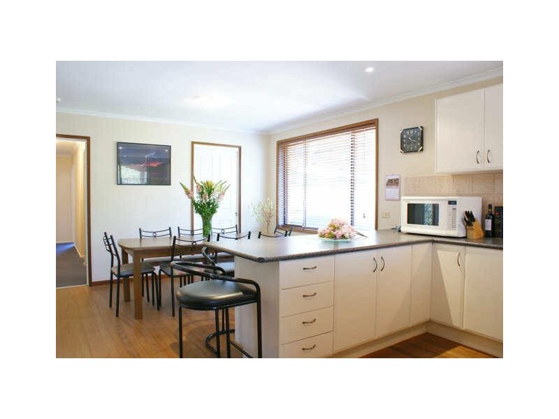11 Kingham Place, Charnwood ACT 2615