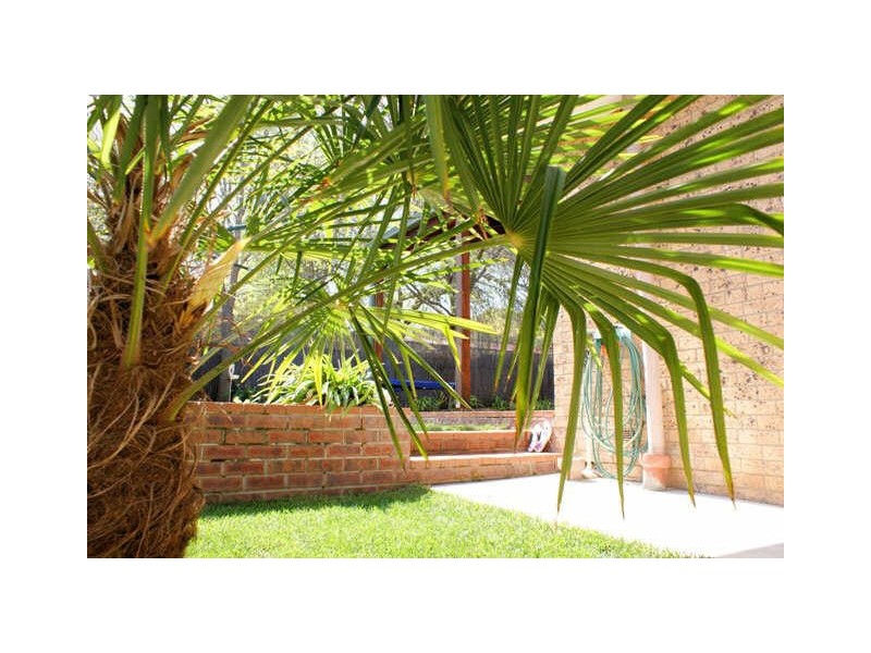 11 Kingham Place, Charnwood ACT 2615