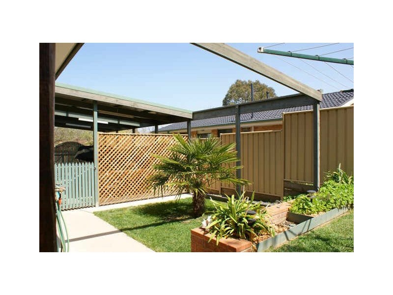 11 Kingham Place, Charnwood ACT 2615