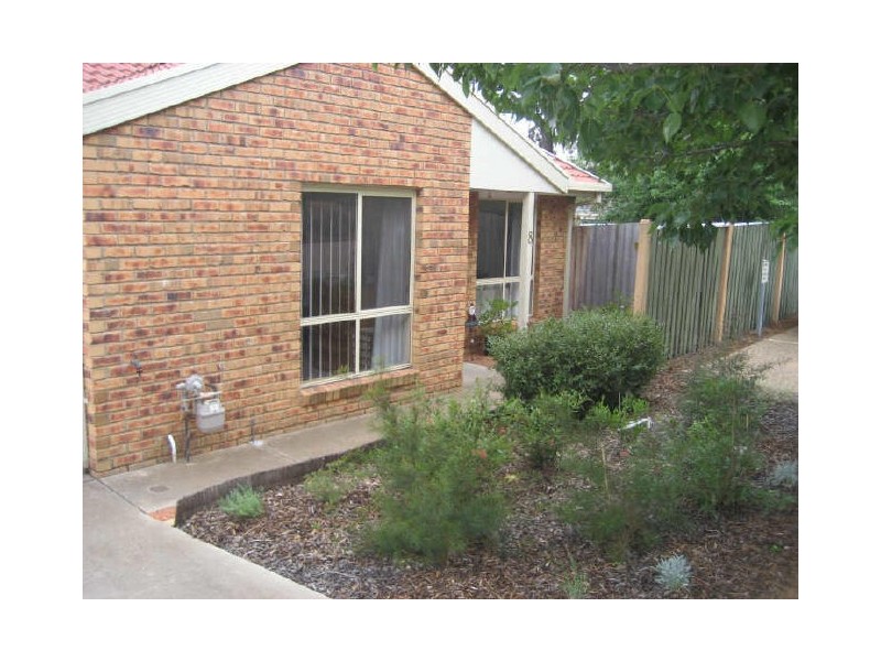 8/80 Britten Jones Drive, Holt ACT 2615
