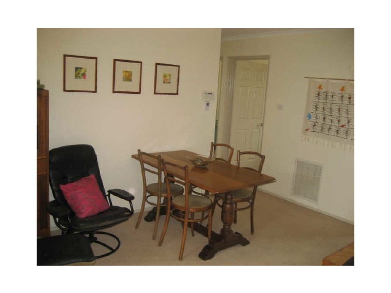 8/80 Britten Jones Drive, Holt ACT 2615