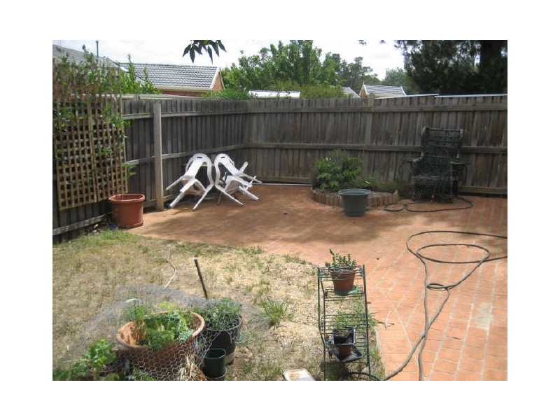 8/80 Britten Jones Drive, Holt ACT 2615