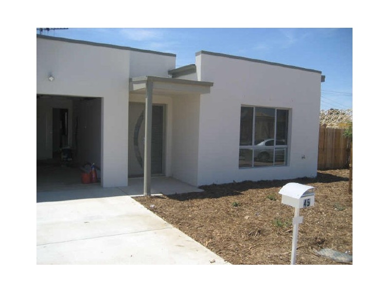 45 John James Loop, Macgregor ACT 2615