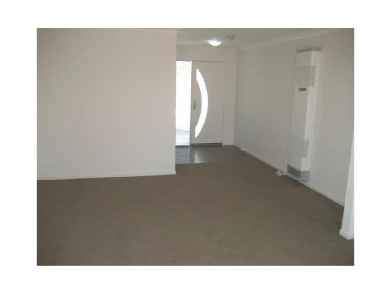 45 John James Loop, Macgregor ACT 2615