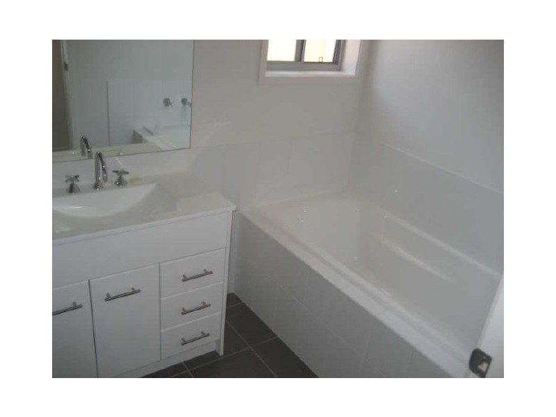 45 John James Loop, Macgregor ACT 2615