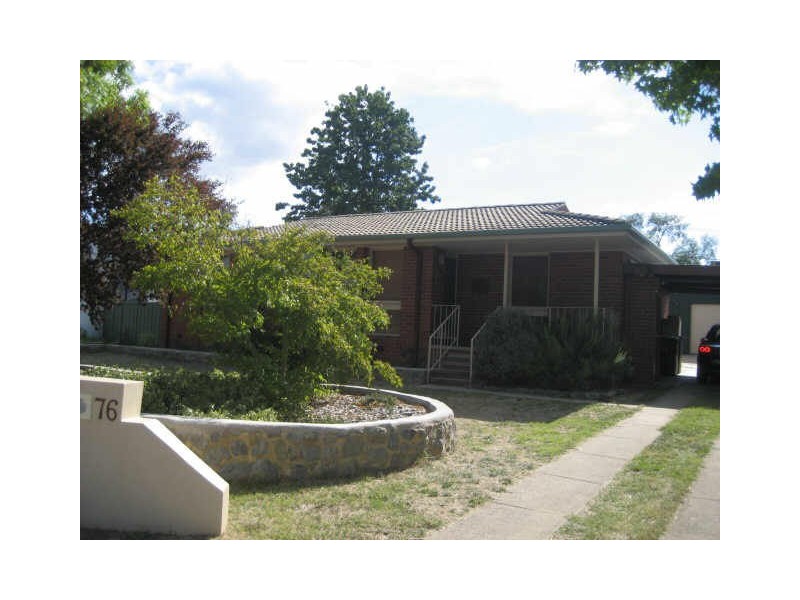 76 O’Loghlen Street, Latham ACT 2615