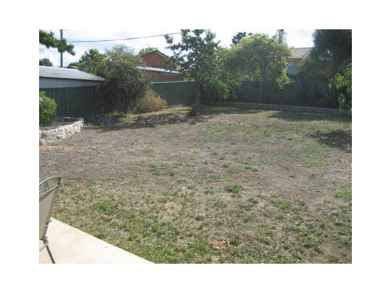 76 O’Loghlen Street, Latham ACT 2615