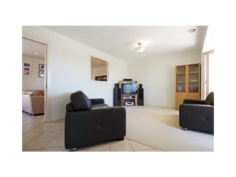 25 Pedrail Place, Dunlop ACT 2615