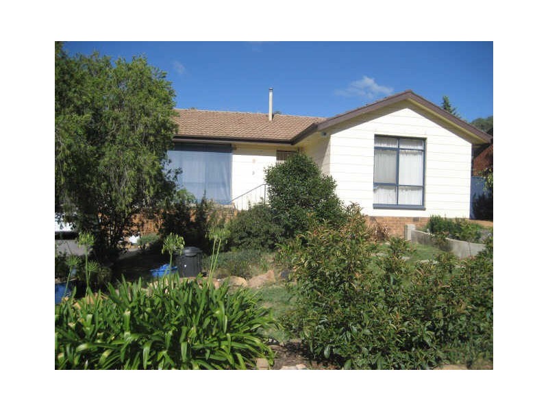 9 Lutwyche Street, Higgins ACT 2615